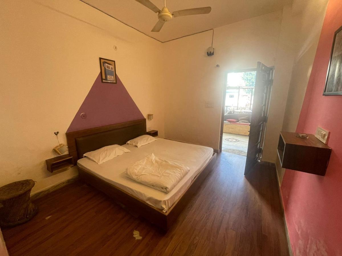 Unplan Hostel ริชิเคช ภายนอก รูปภาพ